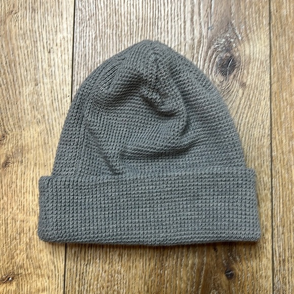 Vuori Alpine Waffle Beanie in Gray - Picture 3 of 8